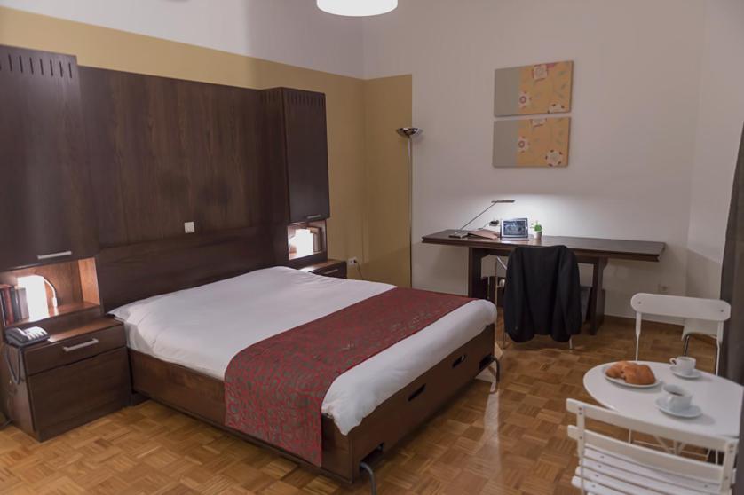 Key Inn Appart Hotel Belair Люксембург Екстериор снимка